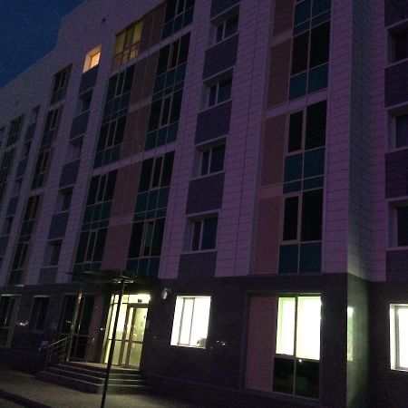Vesna Apartments In The Center Astana Extérieur photo